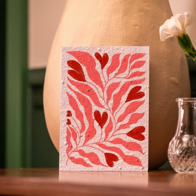 Envoyez vos plus belles déclarations avec la carte à planter « Grand Amour », une création poétique en papier ensemencé