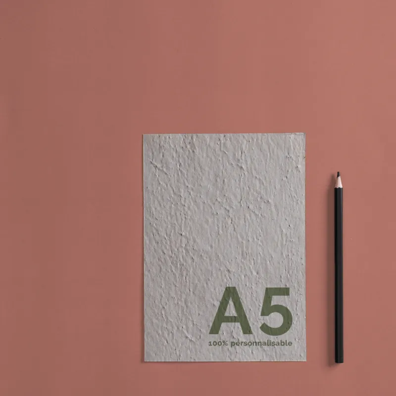 Impression 100% personnalisée sur papier ensemencé - Format 14,8 × 21 cm Plume