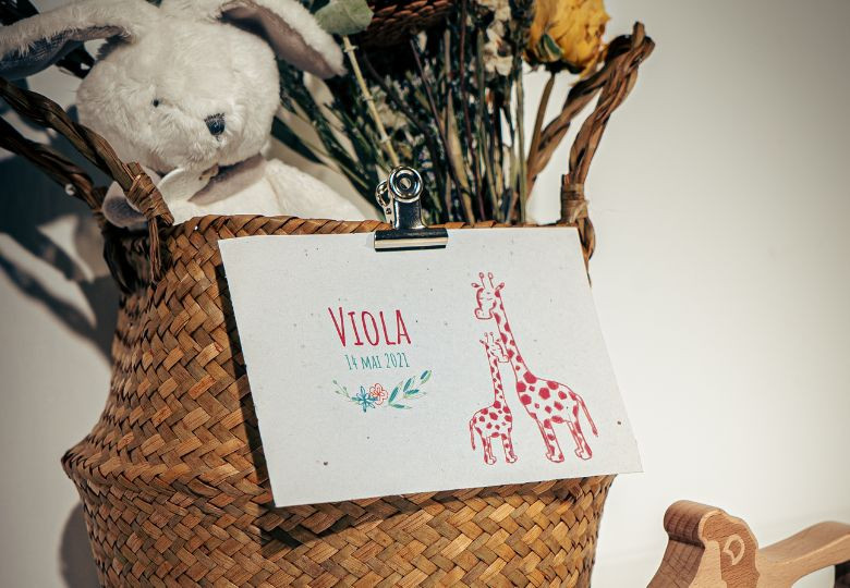 Faire-part de naissance : quand l’envoyer et comment bien s’organiser